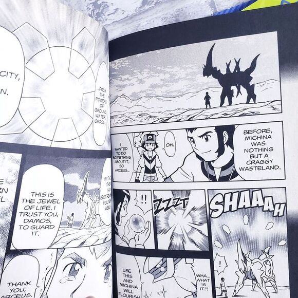 Bundle 3 Pokémon Book Set - Picture 3 of 3